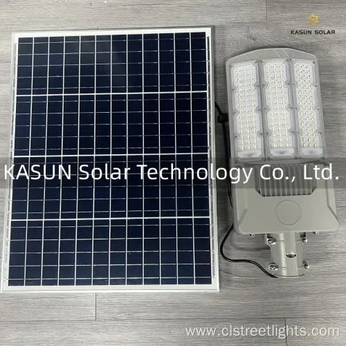 500W High Brightness Solar Street Light for Parking Lot and Yard